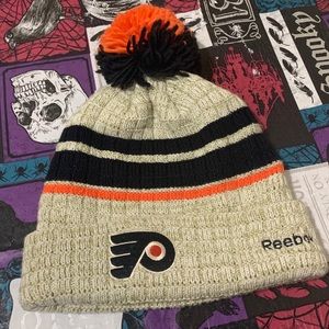 Philadelphia Flyers Puff/Poof Hat